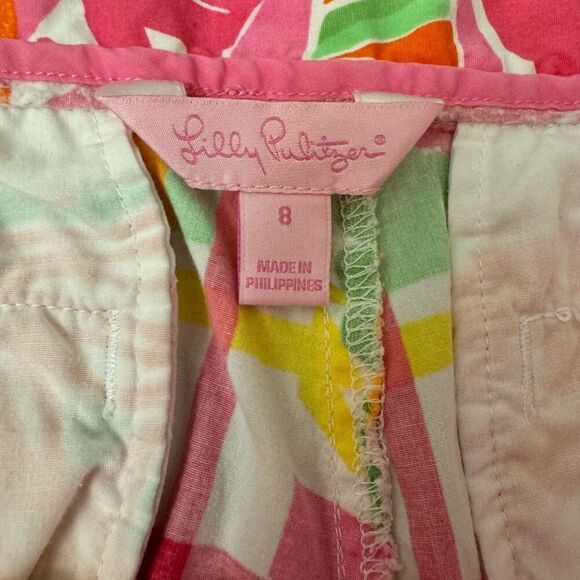 Lilly Pulitzer Pink Floral Patchwork Resort Fit Bermuda Shorts Golf Size 8 - Picture 3 of 5